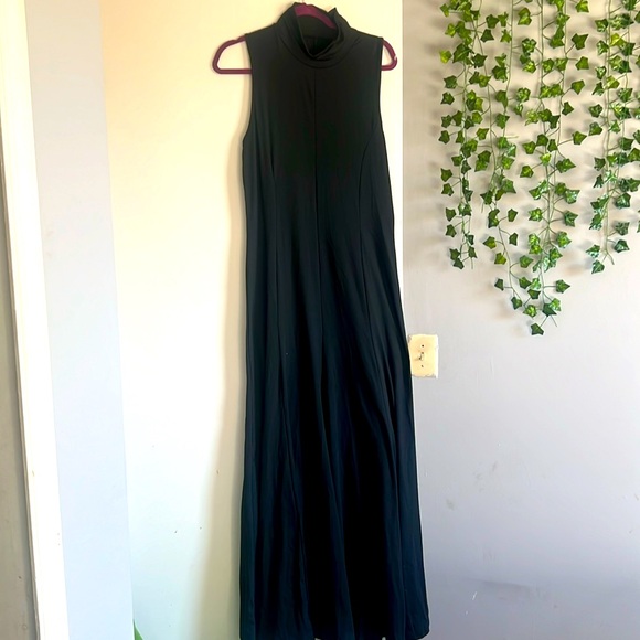 SHEIN Privé Sleeveless Women Elegant Daily Wear Dress With Random Floral Pattern - Picture 4 of 10